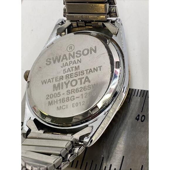 Swanson Mens Presidential Gold Silver Watch Works New Batterg